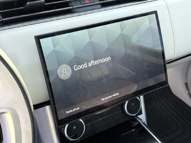 Used 2023 Land Rover Range Rover SE AWD/4WD image 6