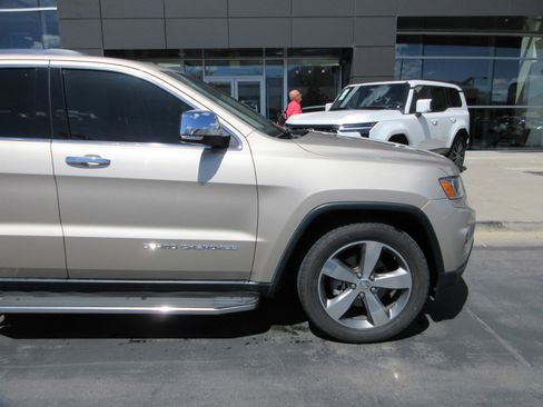 Used 2014 Jeep Grand Cherokee Limited RWD image 14