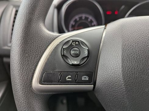 Used 2018 Mitsubishi Outlander Sport ES image 13