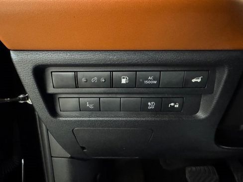 Used 2023 Mitsubishi Outlander SEL 40th Anniversary image 10