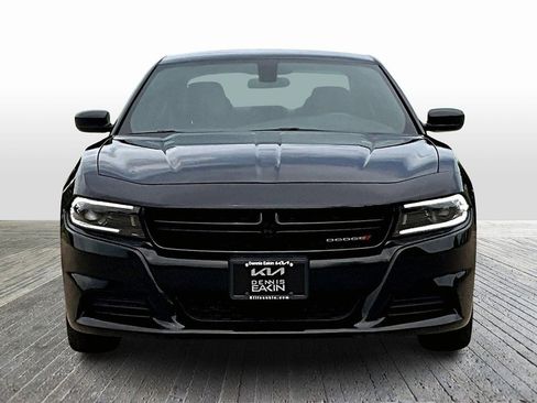 Used 2023 Dodge Charger SXT image 3