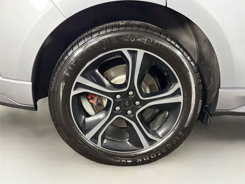 Used 2020 Ford Edge ST w/ Cold Weather Package AWD/4WD image 35