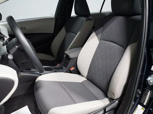 Certified 2025 Toyota Corolla LE FWD image 24