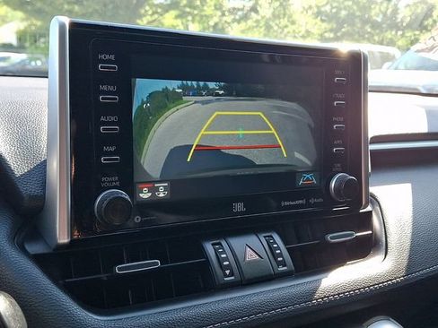Certified 2021 Toyota RAV4 XLE Premium AWD/4WD image 18