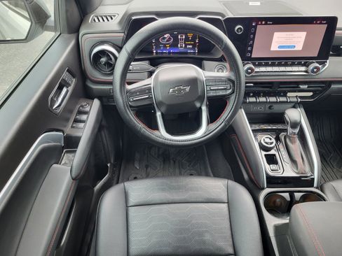 Used 2023 Chevrolet Colorado Z71 w/ Z71 Convenience Package 2 image 14