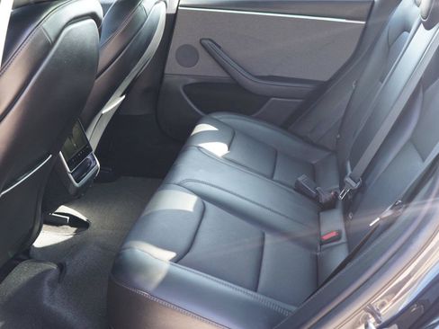 Used 2024 Tesla Model 3 RWD image 21