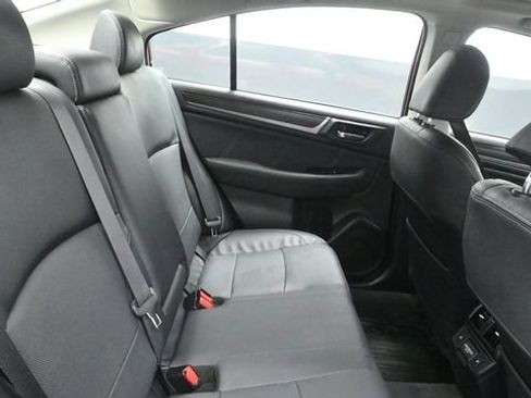 Used 2018 Subaru Legacy 2.5i Limited w/ Popular Package #2A AWD/4WD image 10
