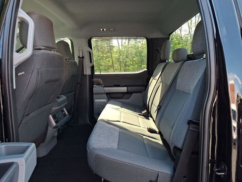 Used 2024 Ford F250 XLT w/ XLT Premium Package AWD/4WD image 10