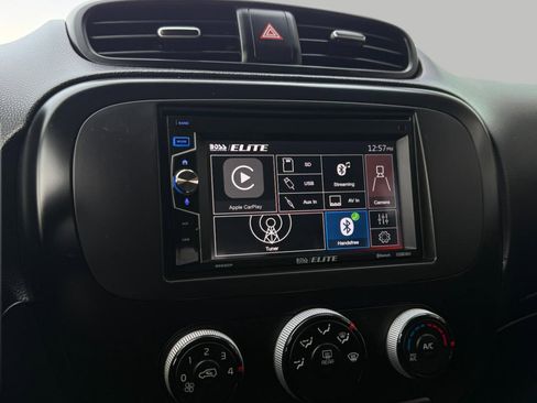 Used 2019 Kia Soul image 29