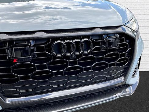 Used 2022 Audi RS Q8 w/ Carbon Optic Package AWD/4WD image 24