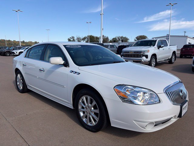 Used 2010 Buick Lucerne CXL w/ Driver Confidence Package FWD image 1
