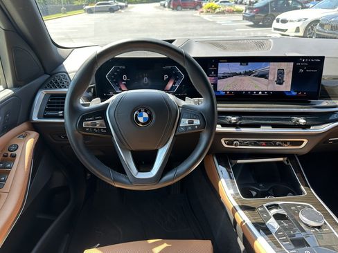Used 2024 BMW X5 sDrive40i w/ Parking Assistance Package RWD image 39