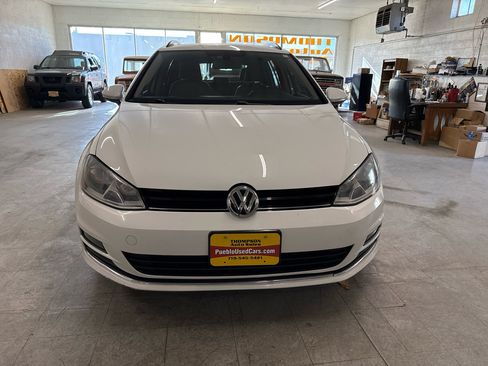 Used 2015 Volkswagen Golf TDI SE image 6