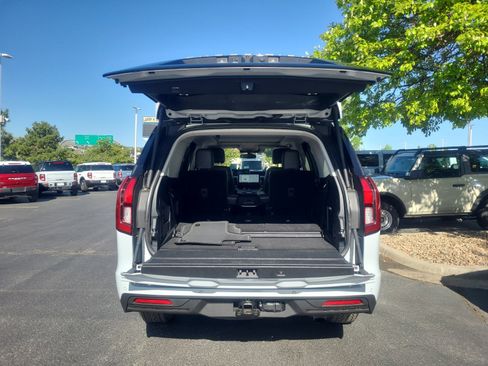 Certified 2025 Ford Expedition Active AWD/4WD image 33
