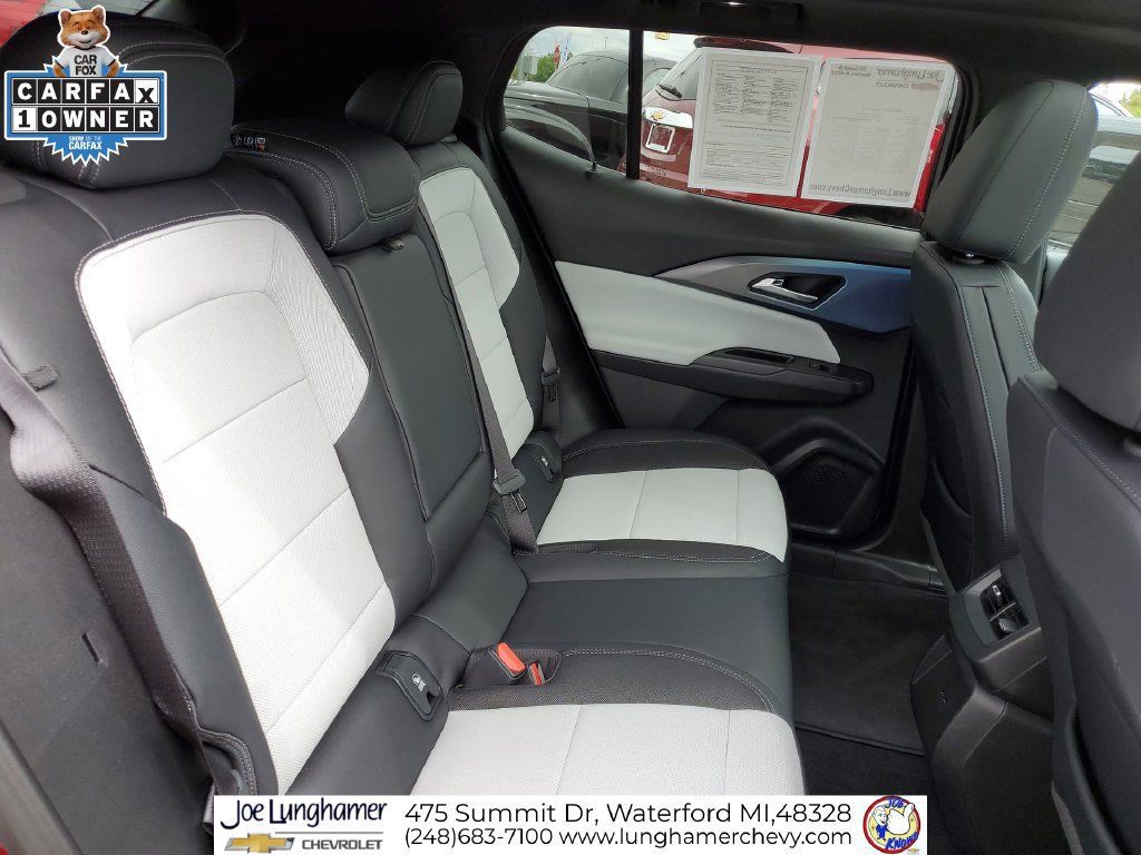 Used 2025 Chevrolet Equinox EV LT w/ Convenience Package FWD image 27