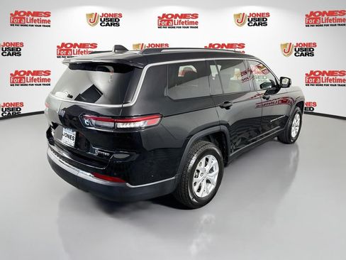 Used 2023 Jeep Grand Cherokee L Limited w/ Luxury Tech Group II AWD/4WD image 18