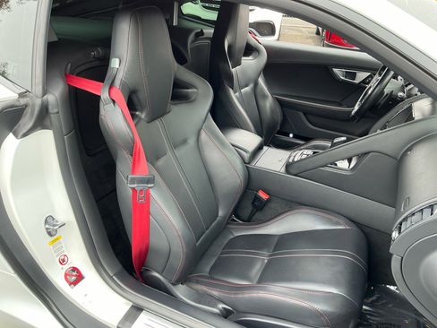 Used 2016 Jaguar F-TYPE S AWD/4WD image 15