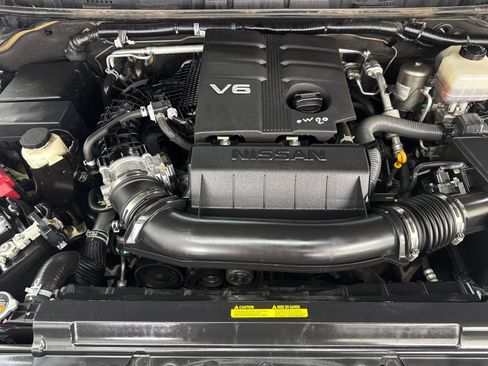 Used 2022 Nissan Frontier SV w/ Technology Package RWD image 55