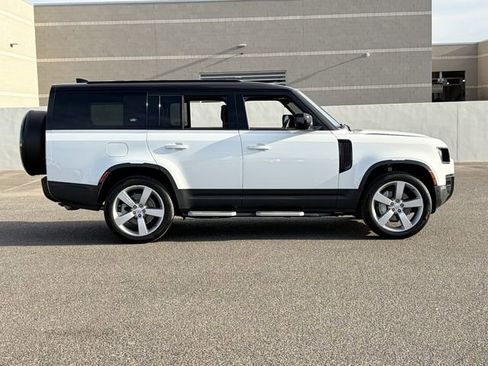 Used 2023 Land Rover Defender 130 S AWD/4WD image 28