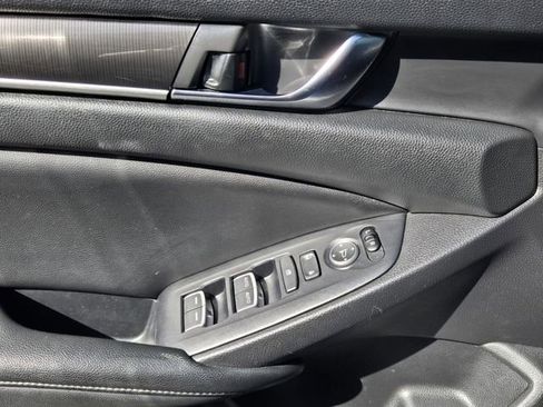 Used 2019 Honda Accord Sport image 27
