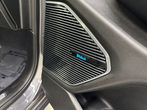 Used 2022 Jeep Grand Cherokee L Overland w/ Advanced Protech Group III image 25