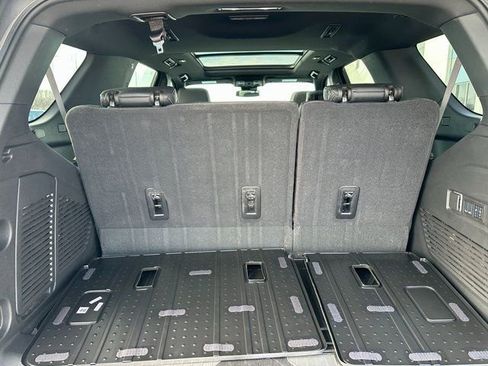 Used 2025 Chevrolet Tahoe RST image 14