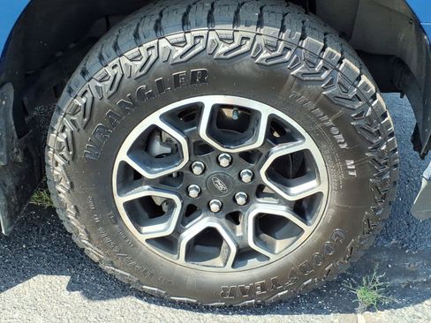 Used 2022 Ford F150 Lariat w/ Max Trailer Tow Package AWD/4WD image 18