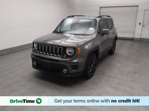 Used 2021 Jeep Renegade Latitude FWD image 1