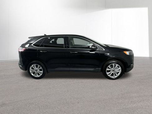 Used 2024 Ford Edge Titanium image 36