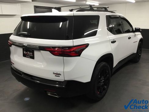 Used 2022 Chevrolet Traverse Premier w/ Redline Edition AWD/4WD image 11