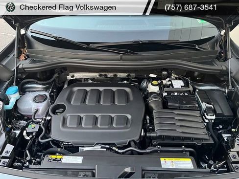 New 2026 Volkswagen Tiguan SE R-Line image 30