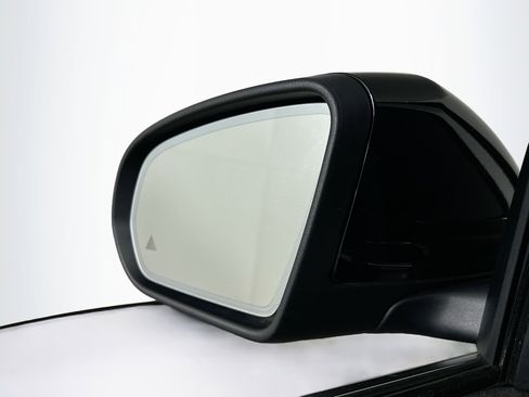 Used 2022 Mercedes-Benz GLC 300 4MATIC image 16