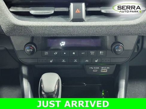 Used 2026 Subaru Outback Premium image 21