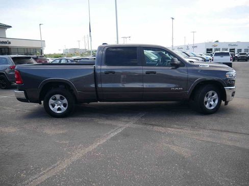 Used 2025 RAM 1500 Big Horn AWD/4WD image 24