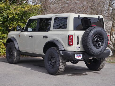 New 2026 Ford Bronco Badlands AWD/4WD image 23
