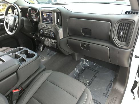 Used 2026 Chevrolet Silverado 1500 Custom Trail Boss w/ LPO, Dark Essentials Package AWD/4WD image 25