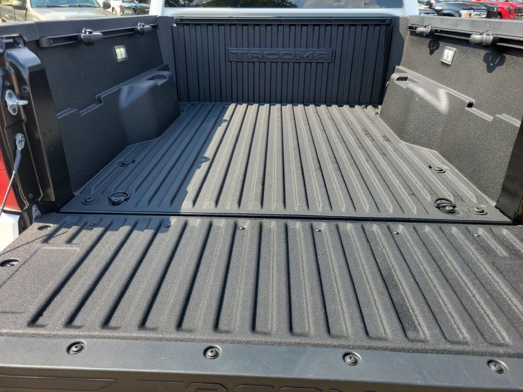 Used 2024 Toyota Tacoma TRD Sport AWD/4WD image 24