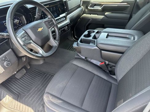 Used 2026 Chevrolet Silverado 2500 LT AWD/4WD image 9