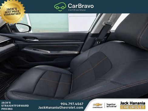 Used 2022 Nissan Altima 2.5 SR FWD image 10