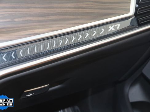 Used 2024 BMW X7 xDrive40i w/ M Sport Package image 38