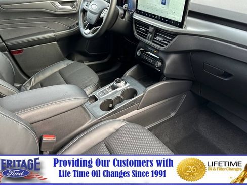 New 2025 Ford Escape SE w/ Class II Trailer Tow Package image 13