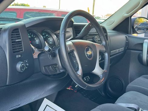 Used 2008 Chevrolet Silverado 1500 LT w/ Max Trailering Pack RWD image 17