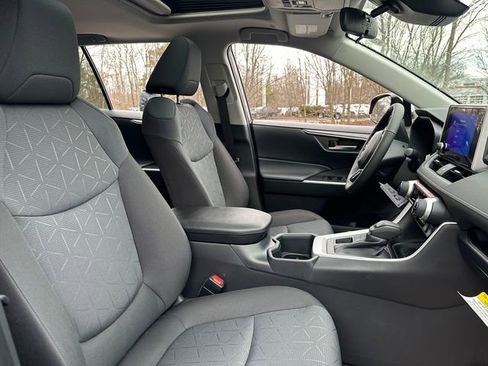 New 2025 Toyota RAV4 XLE image 18