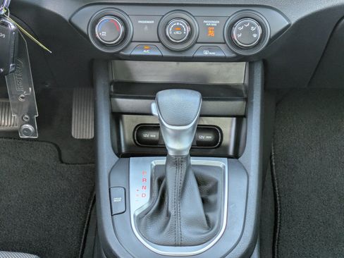 Certified 2023 Kia Forte LXS FWD image 15