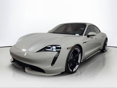 Used 2021 Porsche Taycan AWD/4WD image 3