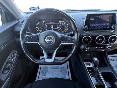 Used 2021 Nissan Sentra SV image 15