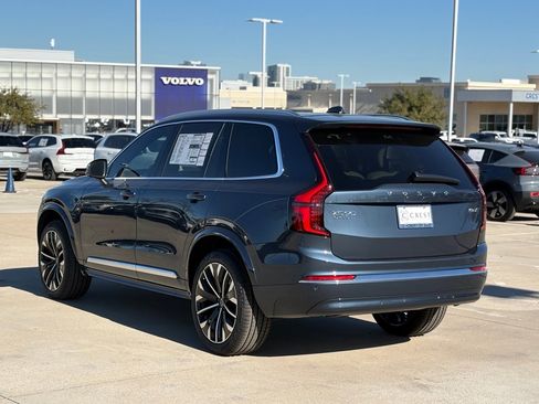 New 2026 Volvo XC90 B6 Plus image 5