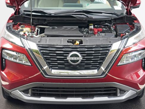Used 2023 Nissan Rogue SL w/ SL Premium Package FWD image 7
