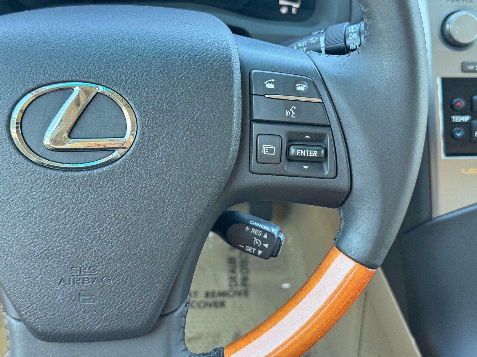 Used 2012 Lexus RX 350 FWD w/ Premium Pkg image 21