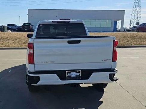 Used 2022 Chevrolet Silverado 1500 RST w/ Convenience Package II AWD/4WD image 7